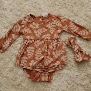 Spearmint love bow and skirt onesie